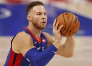 B体育体育课程-战绩不佳仍是背景，活塞核心格里芬孤身力挽狂澜