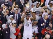 B体育体育下载-猛龙绝杀雄鹿荣膺总冠军