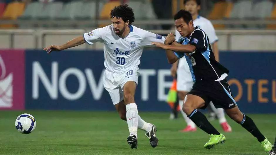 泰达主场大胜,夺得赛季首场胜利 泰达主场大胜,夺得赛季首场胜利