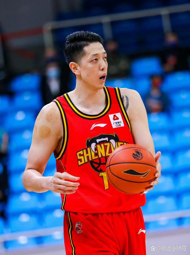 状元新秀表现出色，引领球队赢得胜利