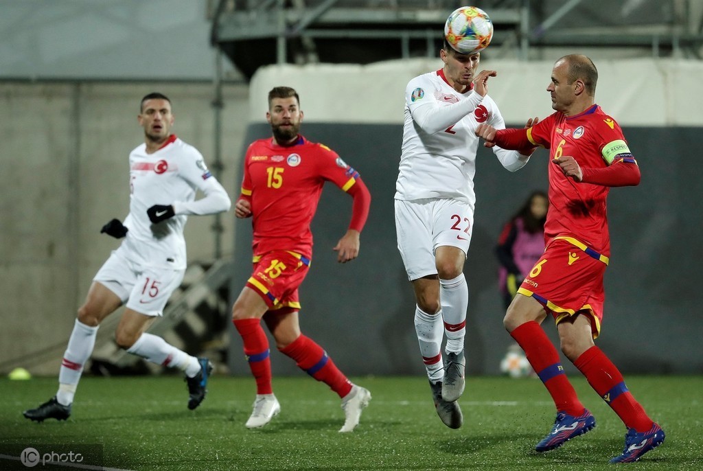 关于乌克兰队淘汰捷克,晋级欧预赛四分之一决赛的信息 关于乌克兰队淘汰捷克,晋级欧预赛四分之一决赛的信息