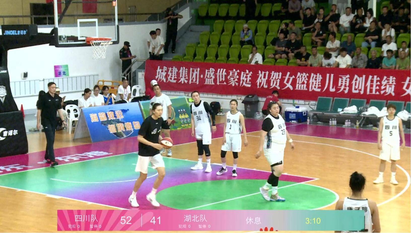 关于湖北队内线强势赢得关键比赛的信息