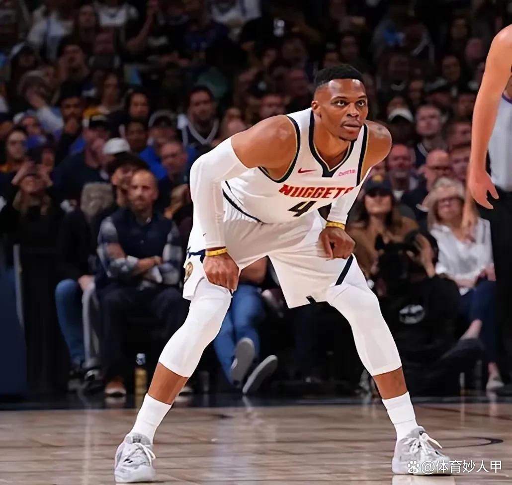 鹈鹕主场击败开拓者，戴维斯强势表现的简单介绍