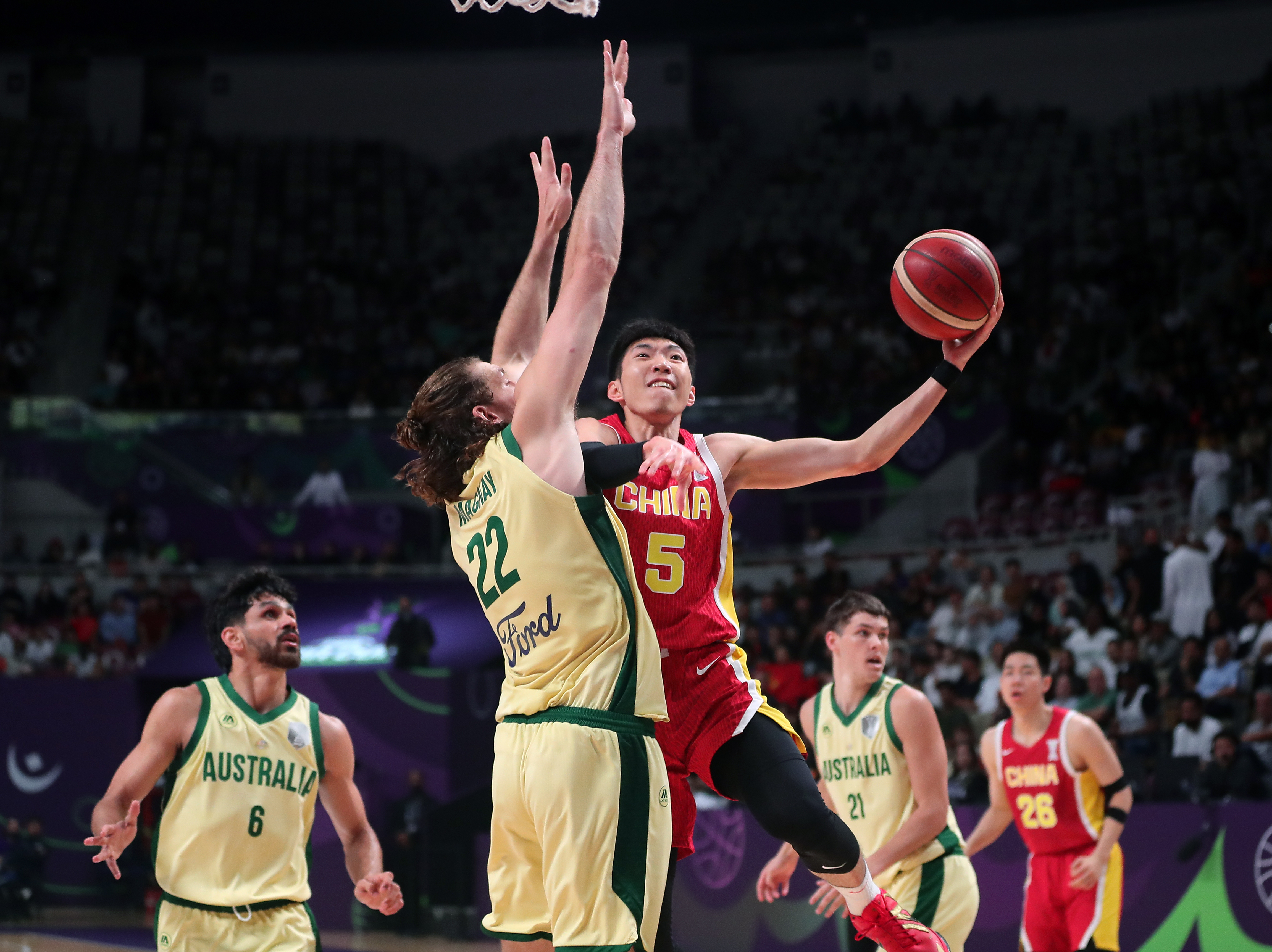 国内篮球联赛盛况再现,球员风采引关注 国内篮球联赛盛况再现,球员风采引关注