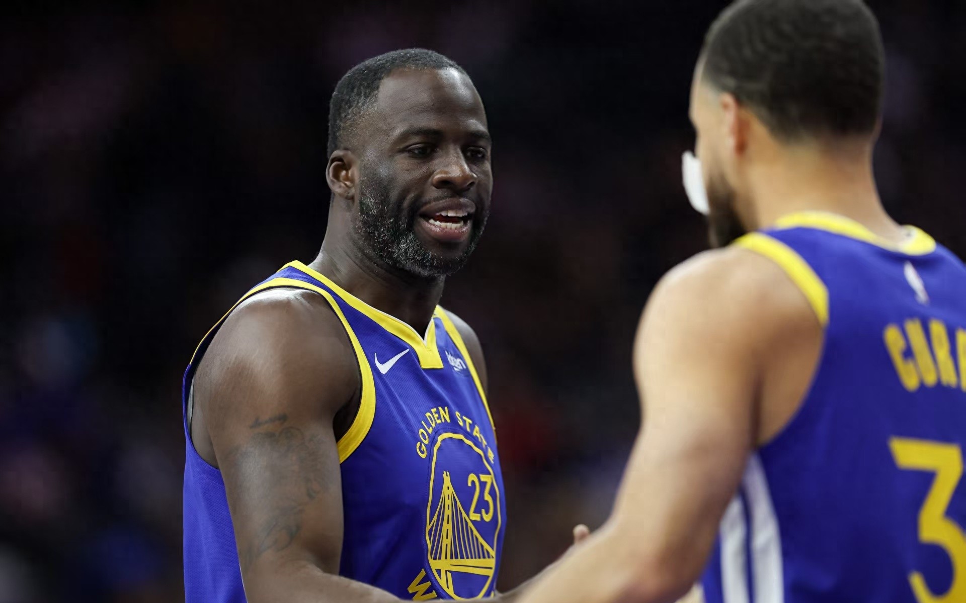 关于猛龙球员击败勇士获得赛季最佳表现的信息